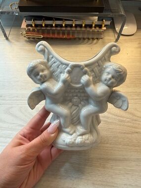 Vintage Cherub Angel Ceramic Vase/Planter – White